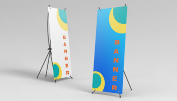 Ilustrasi Standing Banner (Unsplash by rezaazmy)